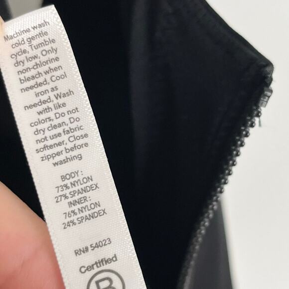 Athleta Ultimate 2 in 1 Support Dress Women SP Black Tennis Golf Built In Shorts - Picture 8 of 12